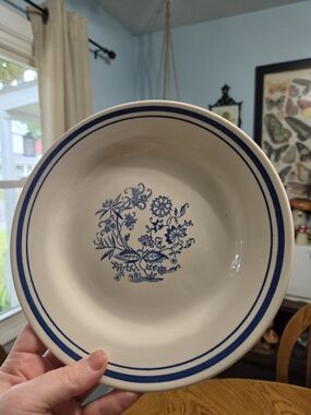 Set of 4 Vintage Oxford Country Blue Floral Dinner Plates Stamped Blue White